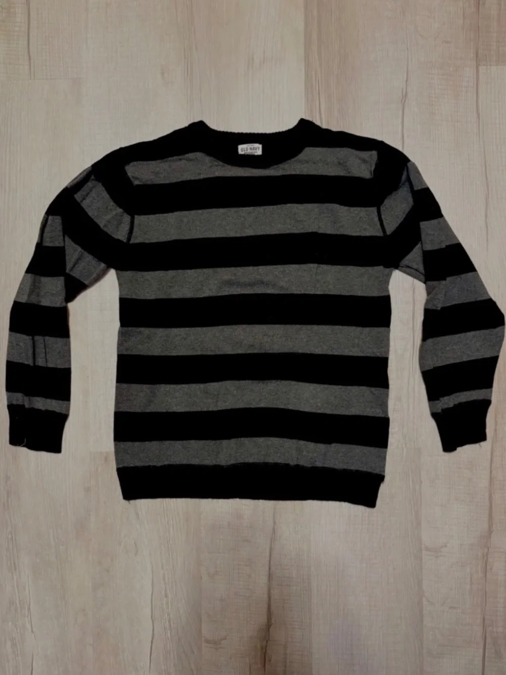Old Navy Y2K Black & Gray Wide Striped Chunky Knit Crewneck Sweater Youth XL